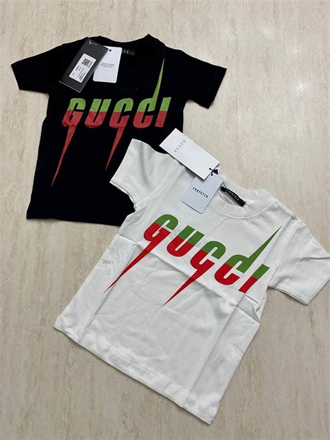 maglia gucci nera etichetta falsa|gucci handbags false.